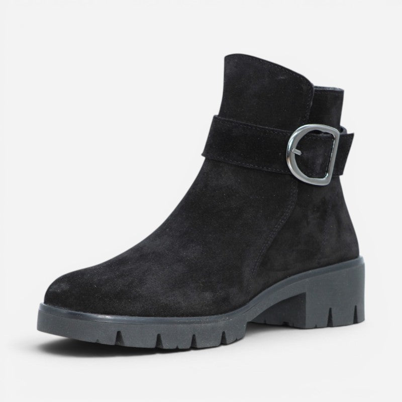Molly 19 Black Suede