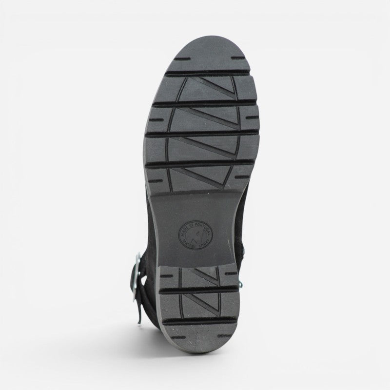 Molly 19 Black Suede