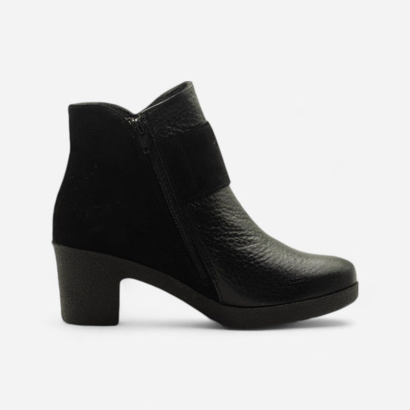 2494 Buckle Boot Black Comb