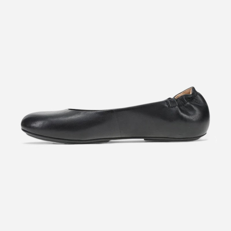 Mollie Black Nappa