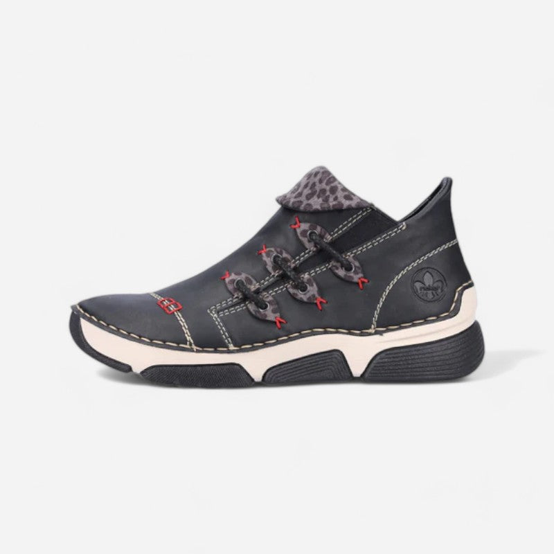 Angela 83 Liane